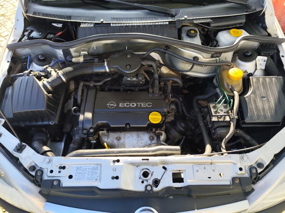 Opel Corsa com 179.00km