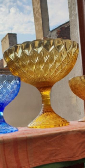 Owocarka tortownica miodowa bursztynowa migdały Ząbkowice