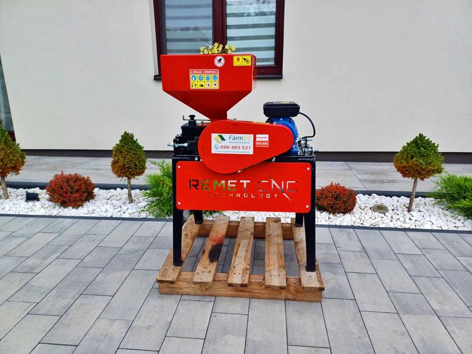 Gniotownik zboża 1,5kW 230V Zgniatacz ziarna Gniotownik walcowy MŁYN