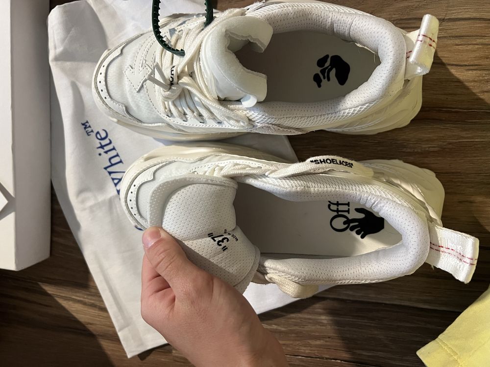 OFF-WHITE ODSY 1000 оф вайти білі