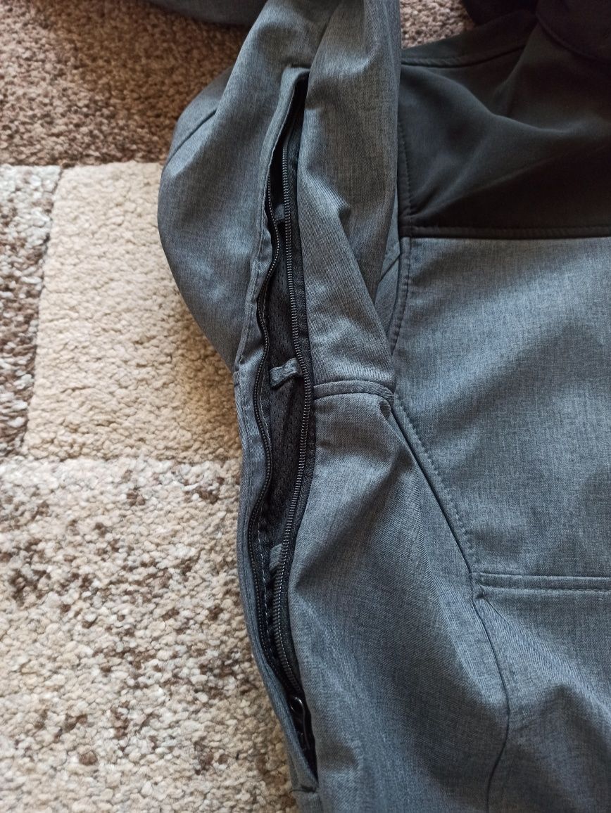 Kurtka softshell 4F r. S