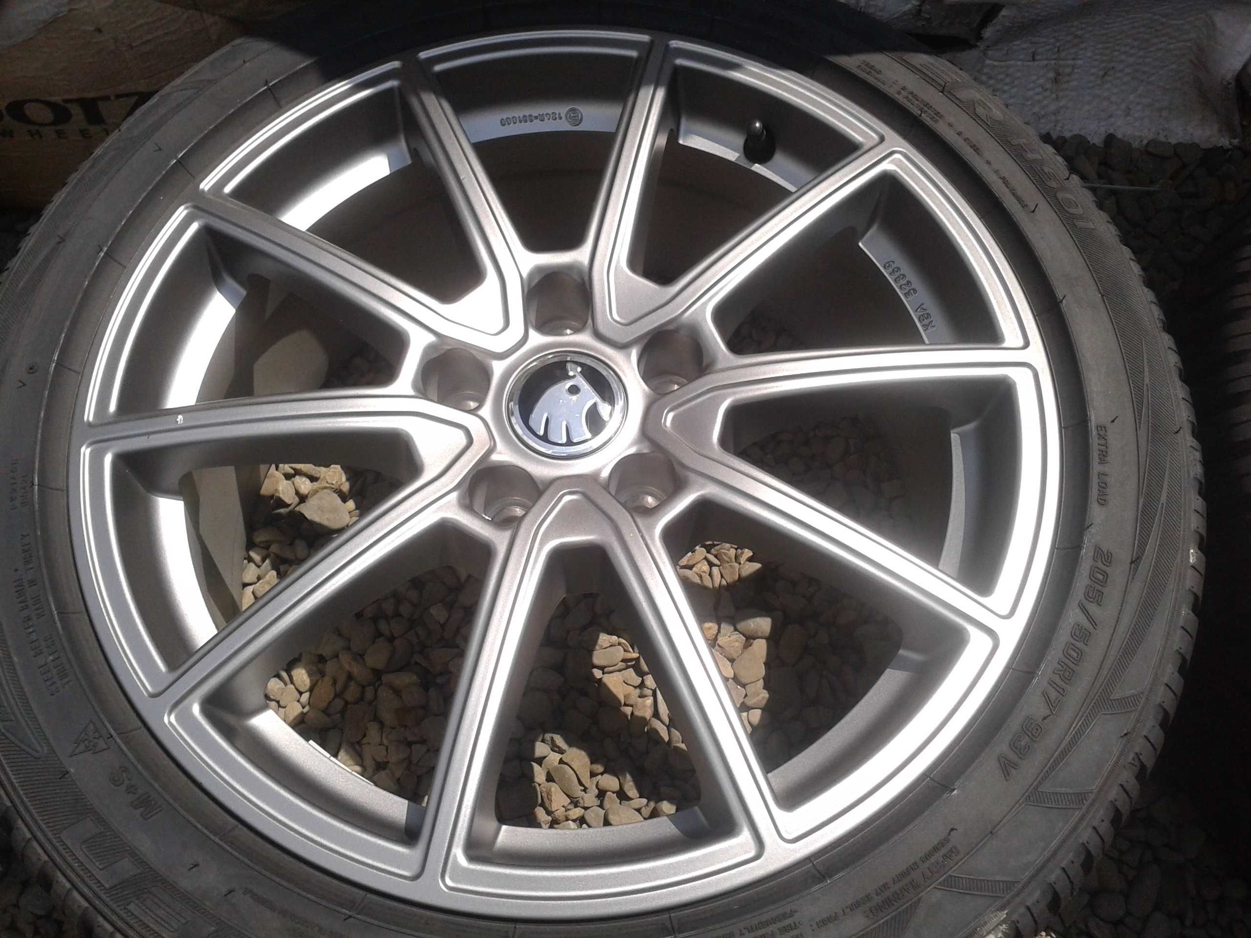 felgi r17 szare brock audi a3 a4 a6 q2 q3 5x112 cupra jetta mielec b7