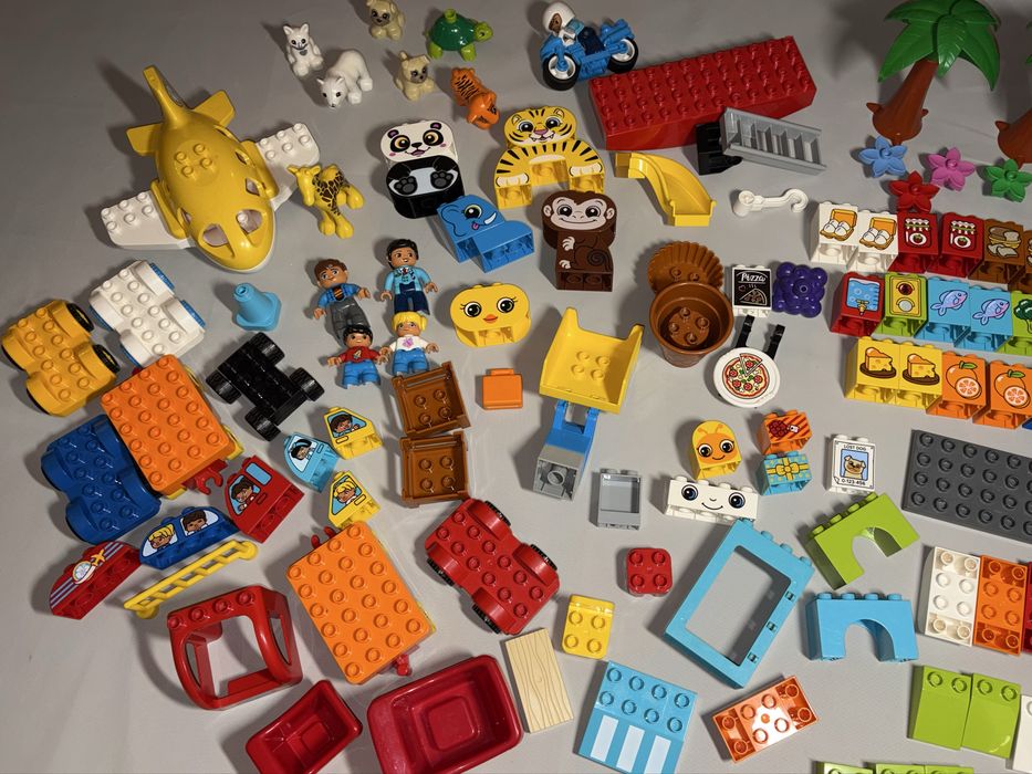 Lego Duplo, ponad 200 szt. + GRATIS Cobi 130 szt