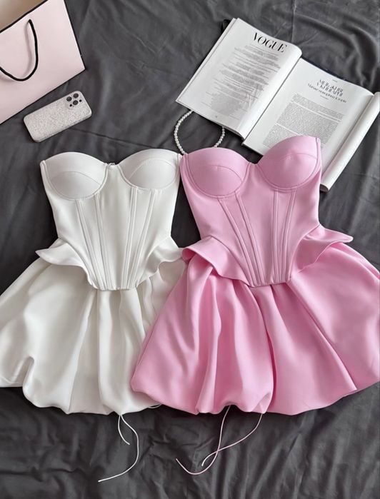 корсет з спідницею