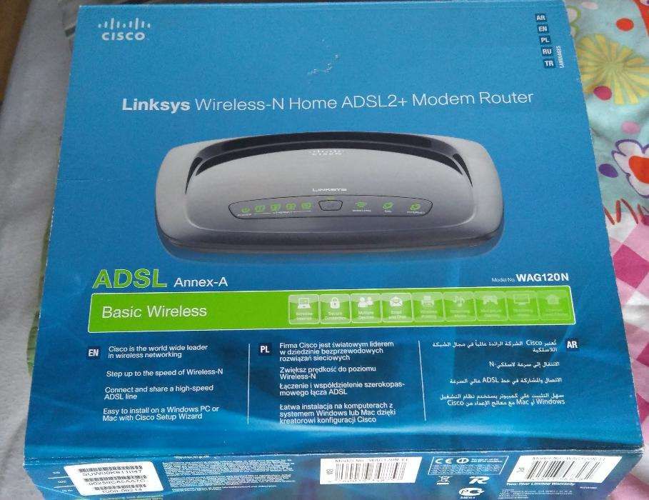 Modemo-Router Linksys WAG120N