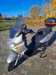 PIAGGIO X9 skuter motor 125cm3 KUFER na kat B