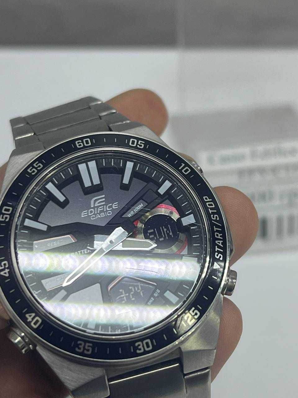 Чоловічий годинник CASIO Edifice EFV-C110D-1A4VEF