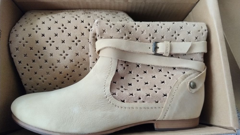 ZARA Чобітки сапожки осінь, весна р. 35-36 нові