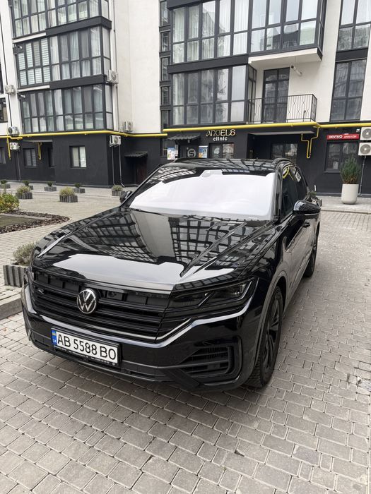 Volkswagen Touareg R-Line Platinum 2022