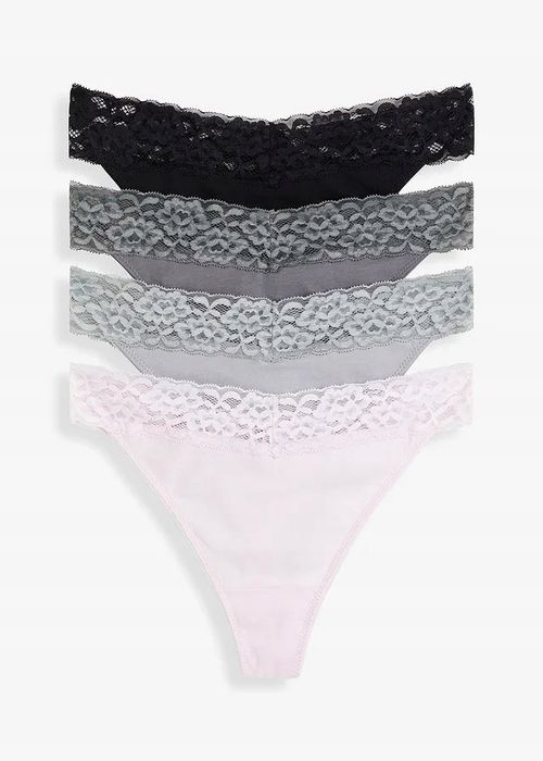 B.P.C 4-pak stringi bawełniane z koronką ^52/54