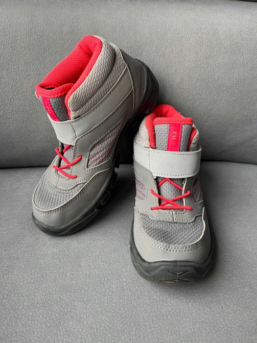 Buty turystyczne na zimę wodoodporne Quechua MH100 r. 33 wkładka 21 cm