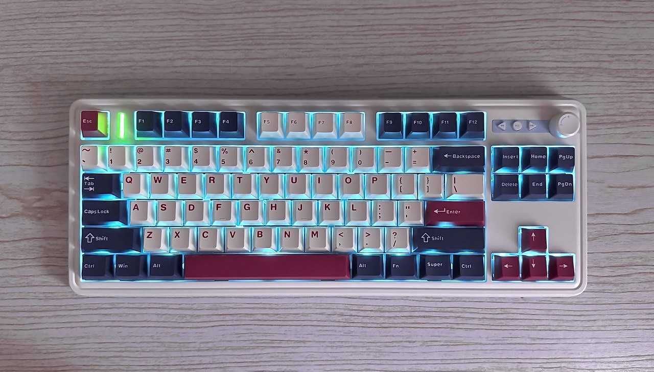 кастомная механическая клавиатура/база-ZUOYA LS01/свитчи-Gray Wood v3