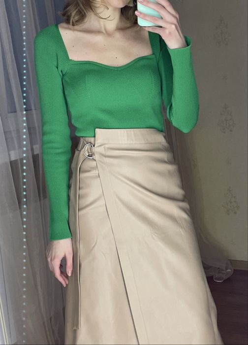 Кофта зеленого кольору