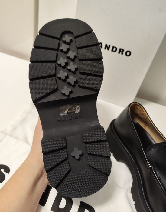 Sandro Paris лофери із натуральної гладкої шкіри