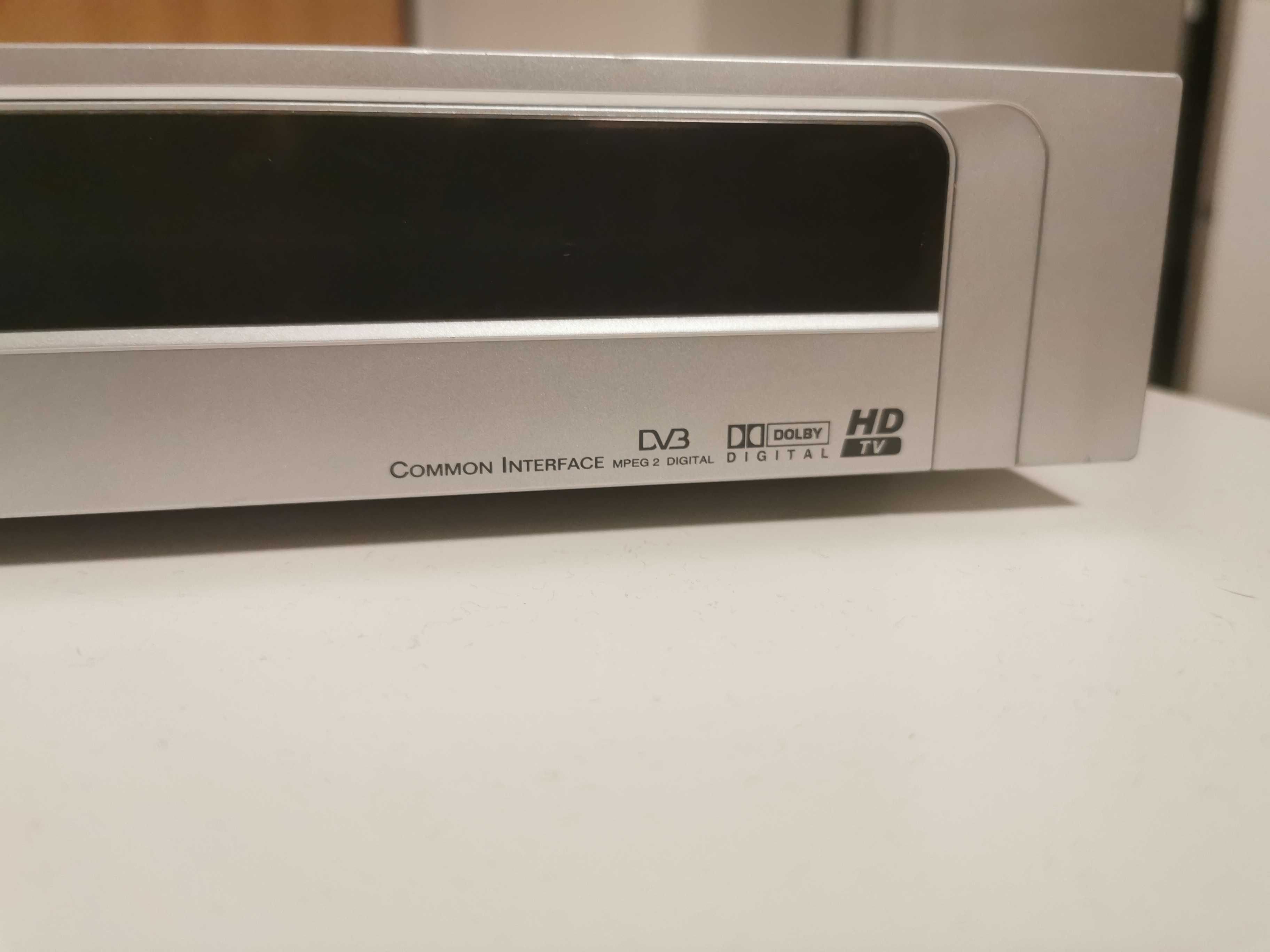 Dekoder satelitarny HUMAX HDCI-2000 + pilot