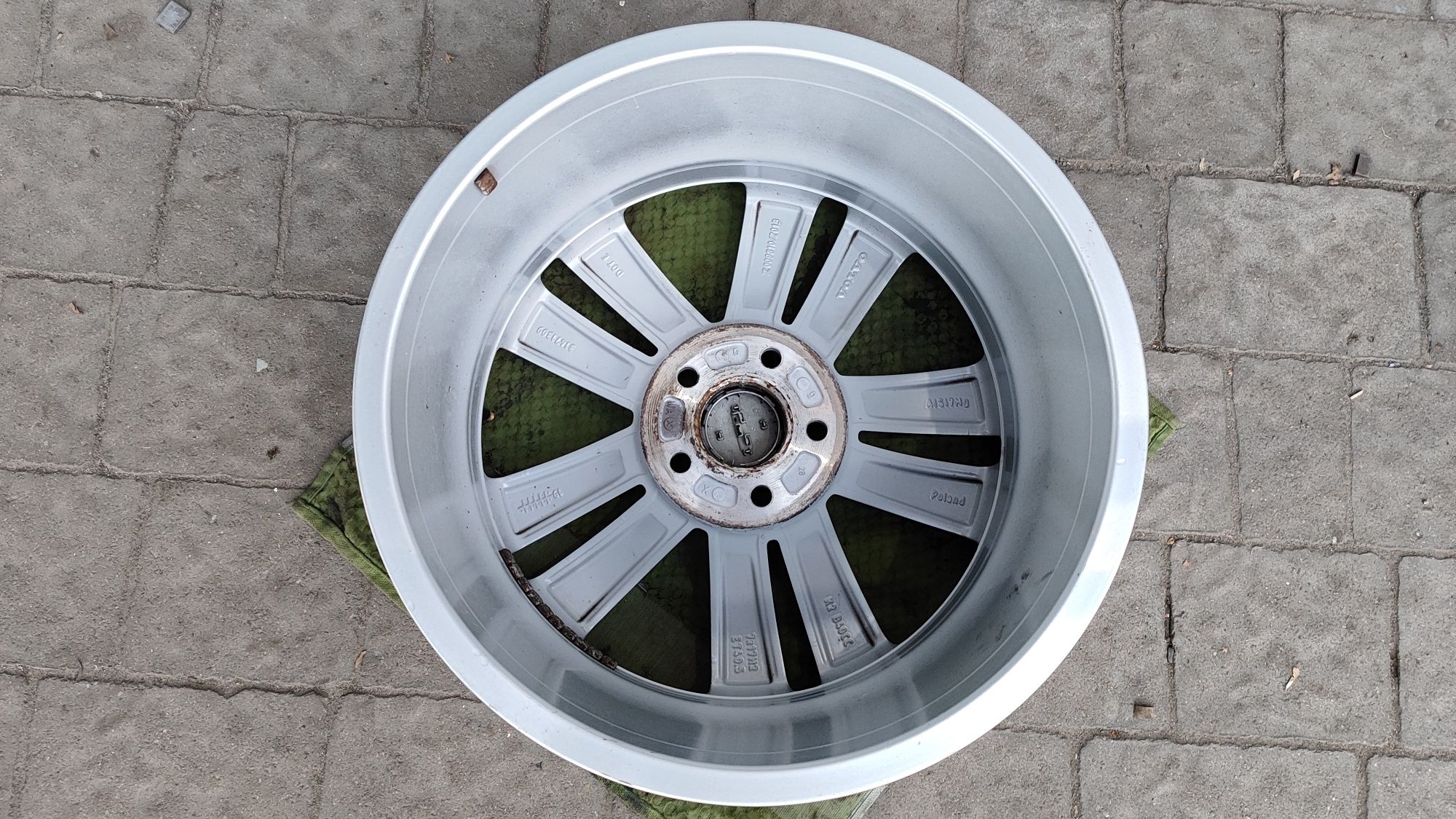 Диски оригінальні Volvo 5*108 R17 ET - 40.5