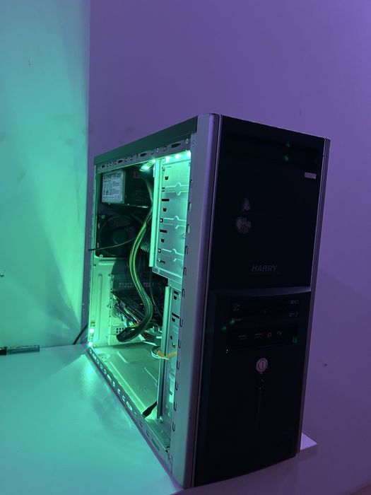 witam mam na sprzedaż PC