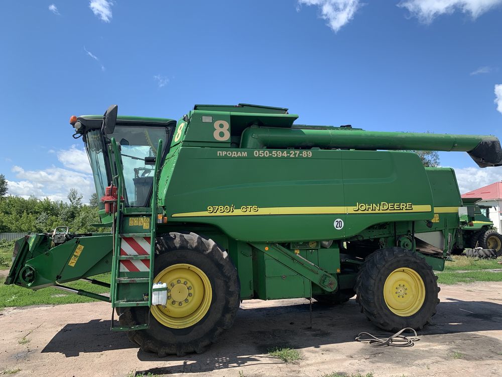 Комбайн John Deere 9780i