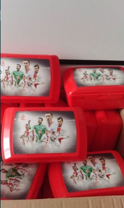 Trwałe Pojemne Nowe Śniadaniówki LEWANDOWSKI i inni za 9zł SPRAWDŹ