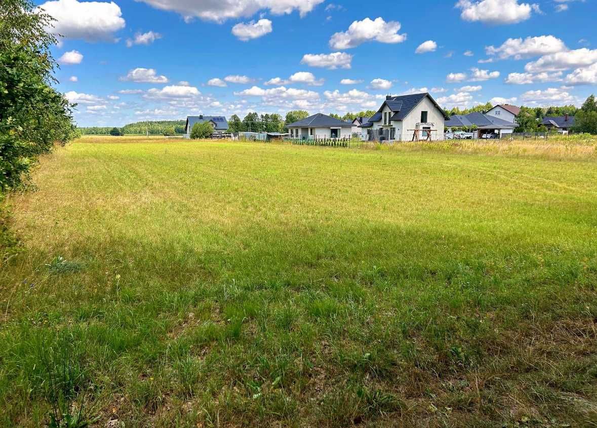 Działka budowlana Łazy obok Łukowa 1186m2
