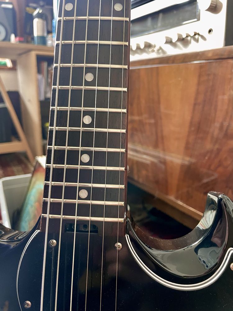 Greco SG Junior P90