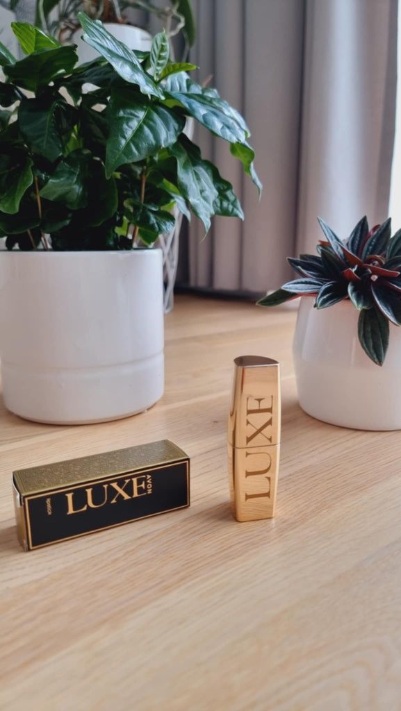Szminka |Luxe | Silky Apricot