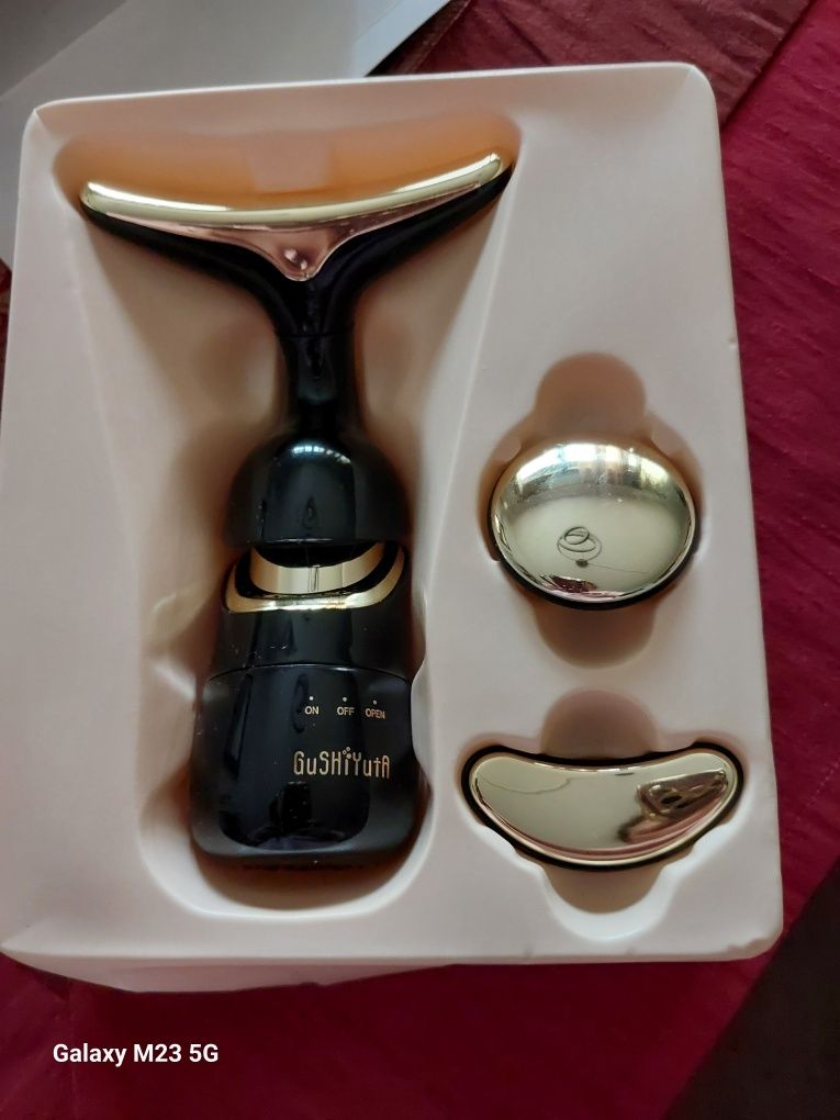 Massajador facial