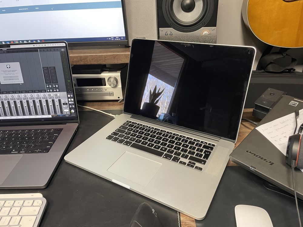 Apple MacBook Pro RETINA 15” i7 16GB RAM SSD 256- BARDZO ŁADNY STAN