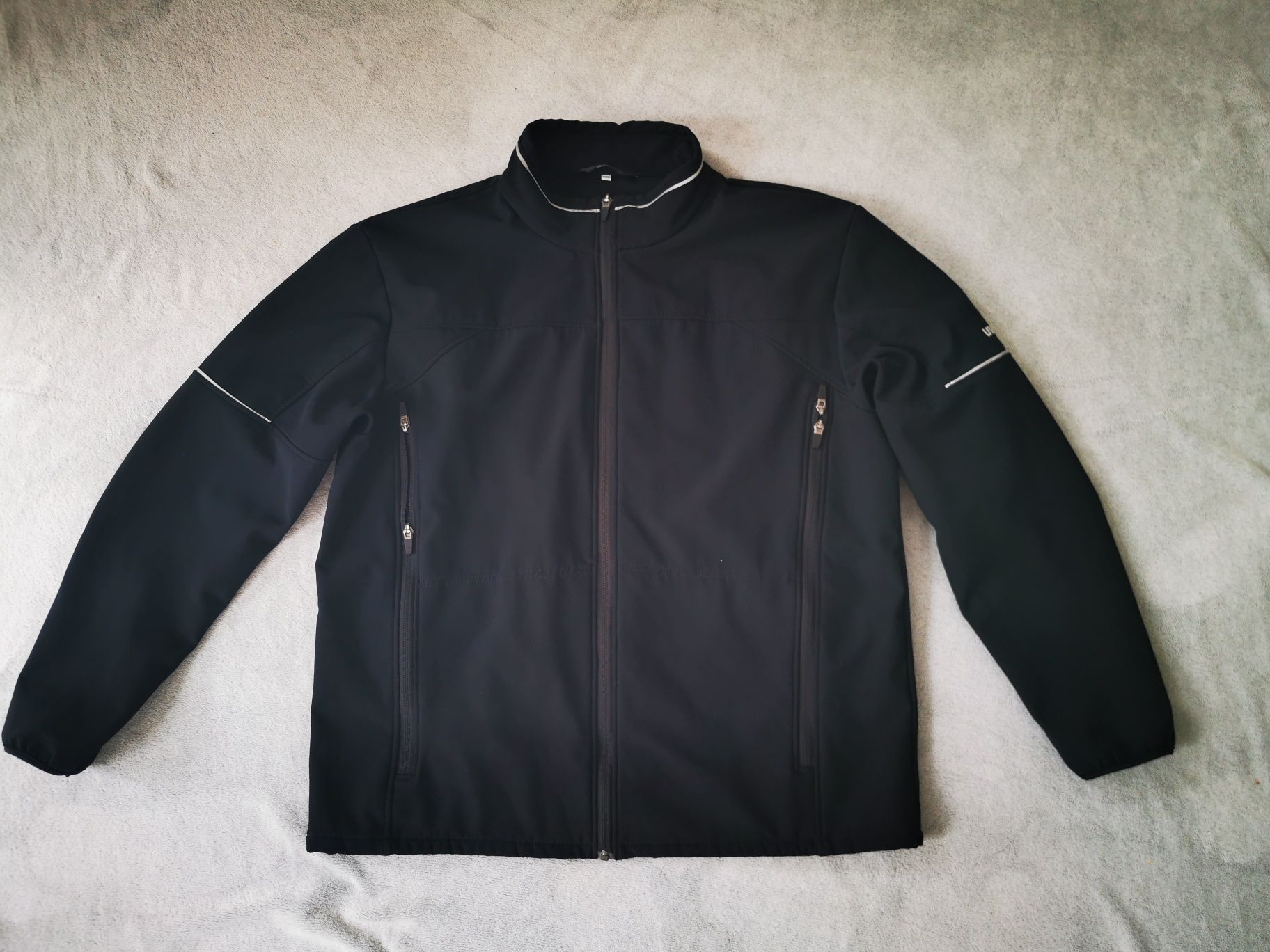 Bluza kurtka softshell Uvex w rozmiarze XXL.