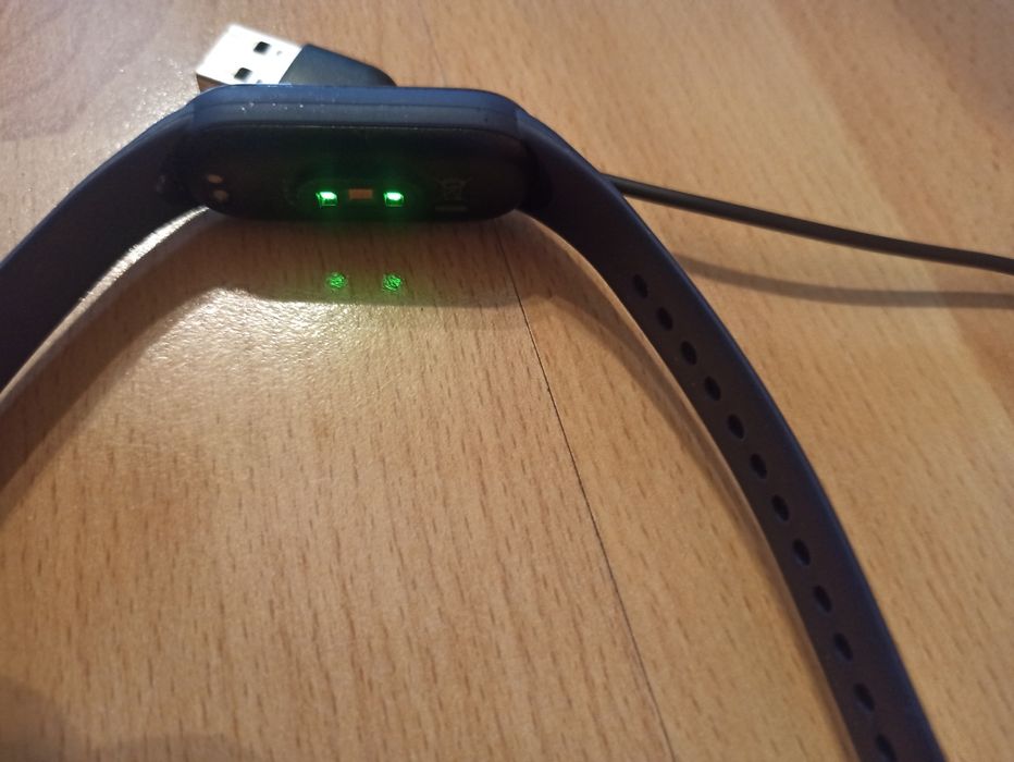 Xiaomi Mi Band 5 czarny z granatowym paskiem