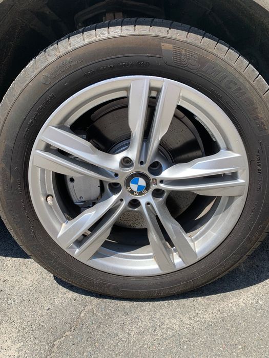 Бмв ф15 р19 Америка шины  торг