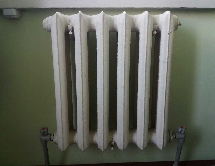 Газовый котел EUROSIT 630 насос, радиаторы чугунные, фурнитура