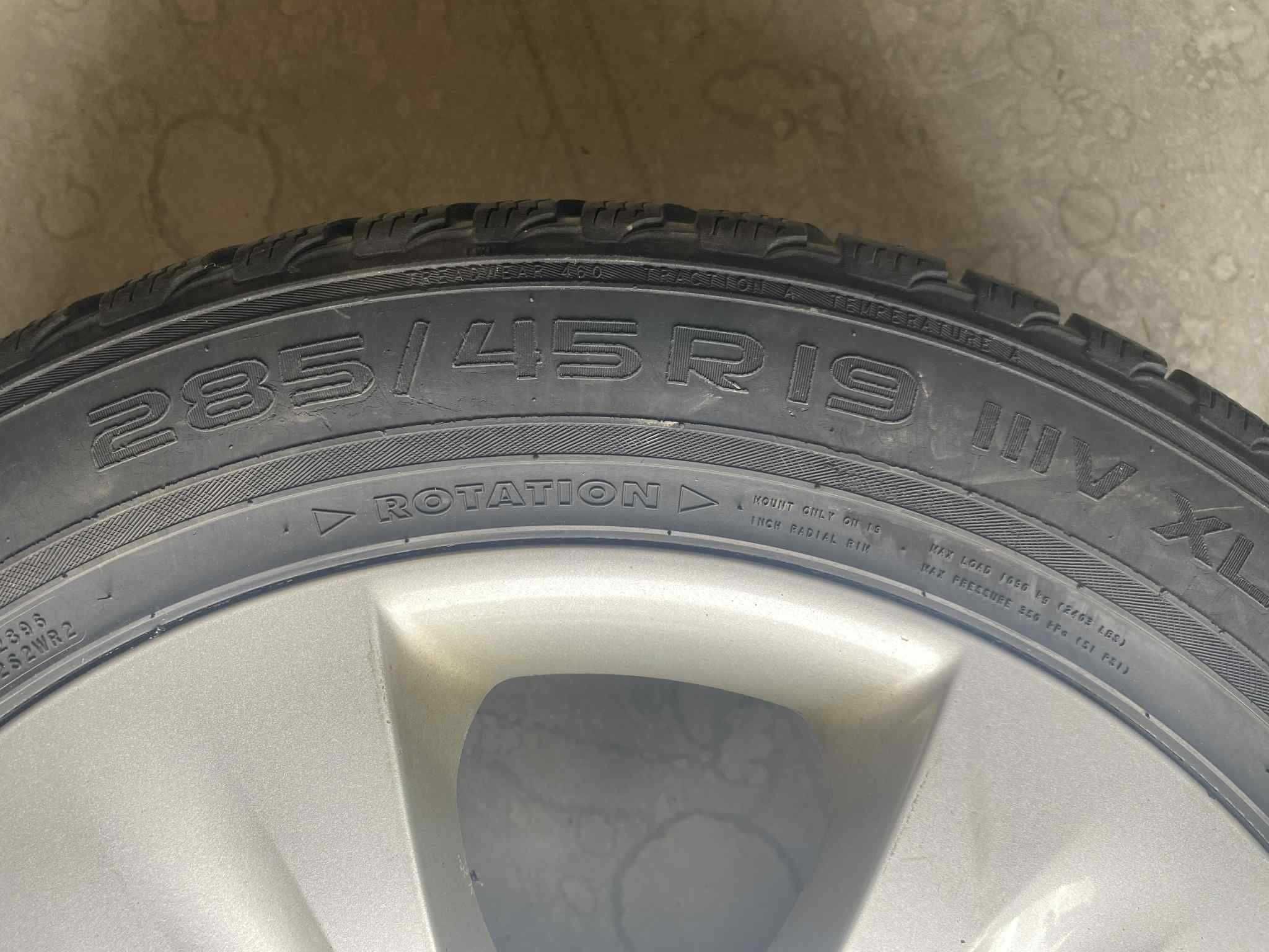 FELGI 19" z OPONAMI 255 i 285 zimowymi BMW OEM Styling 213 komplet X5