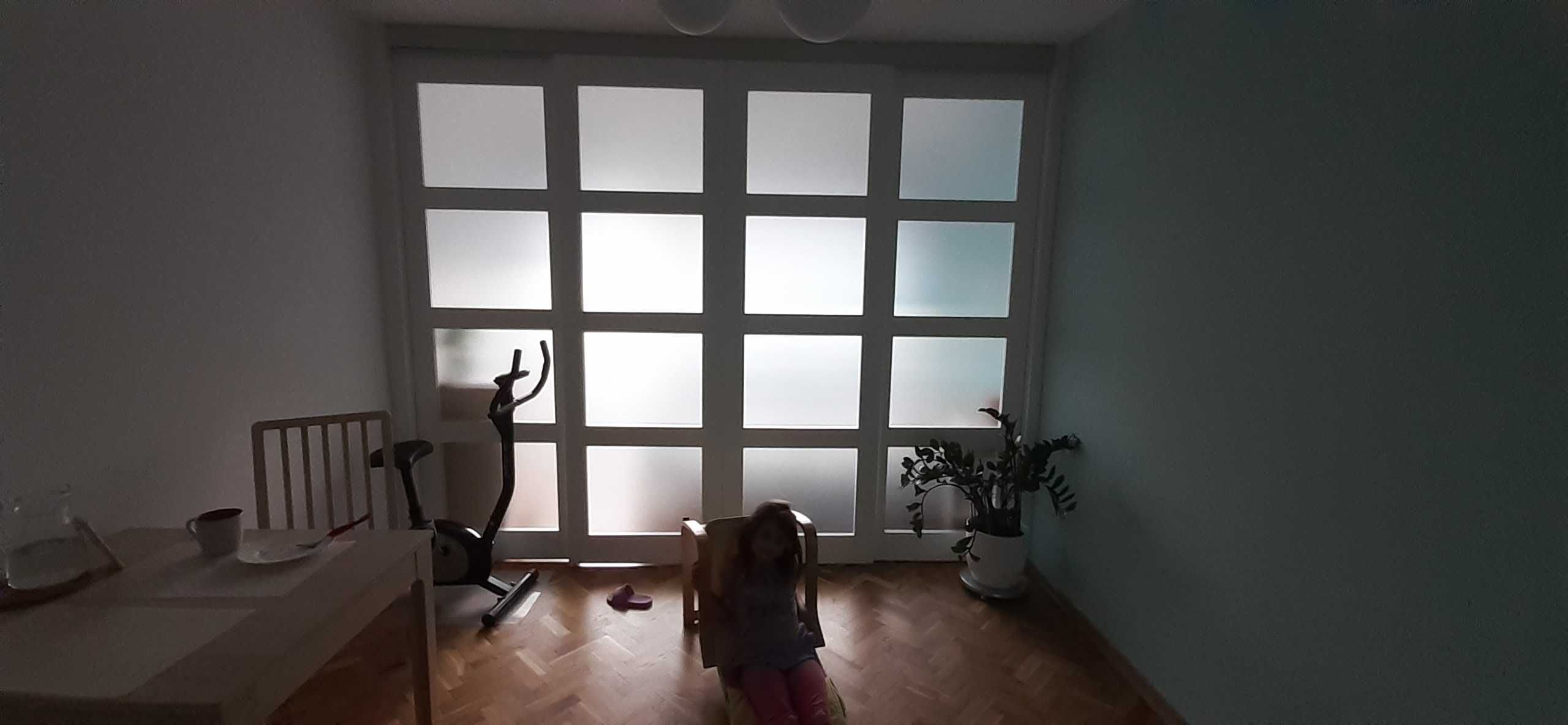 drzwi przesuwne przeszklone