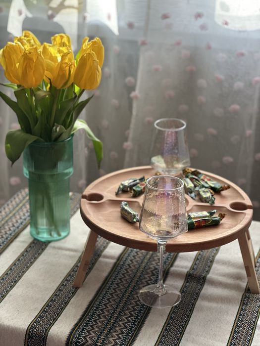 Винний столик для бокалів винный столик бук дерево стол
