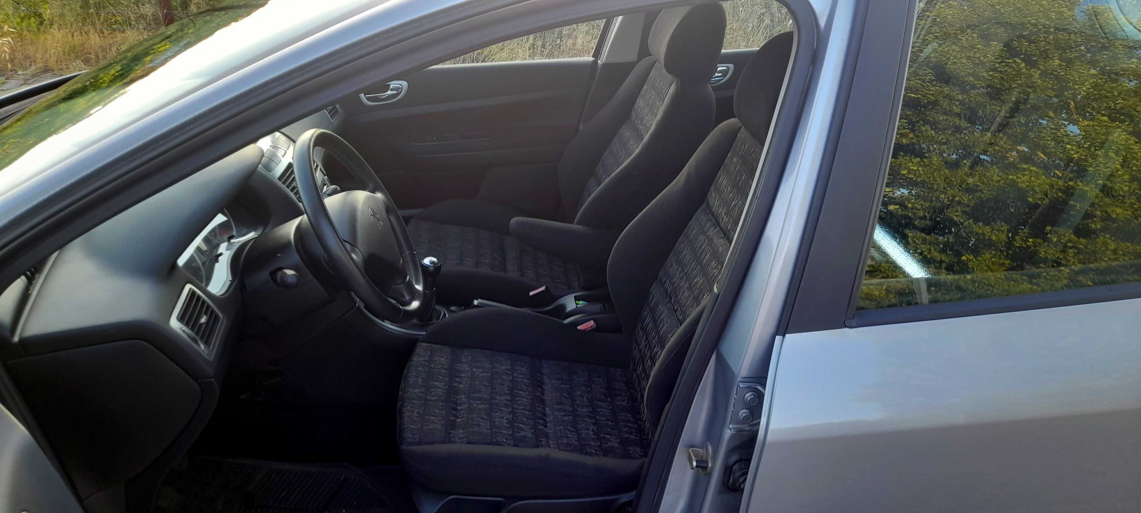 PEUGEOT 307 Gasolina 1.4 2004 Nacional