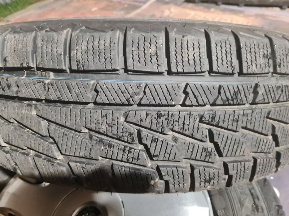 Sprzedam opony Zimowe R15