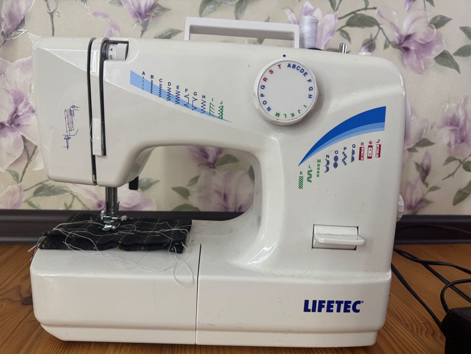 швейна машинка                                                lifetes