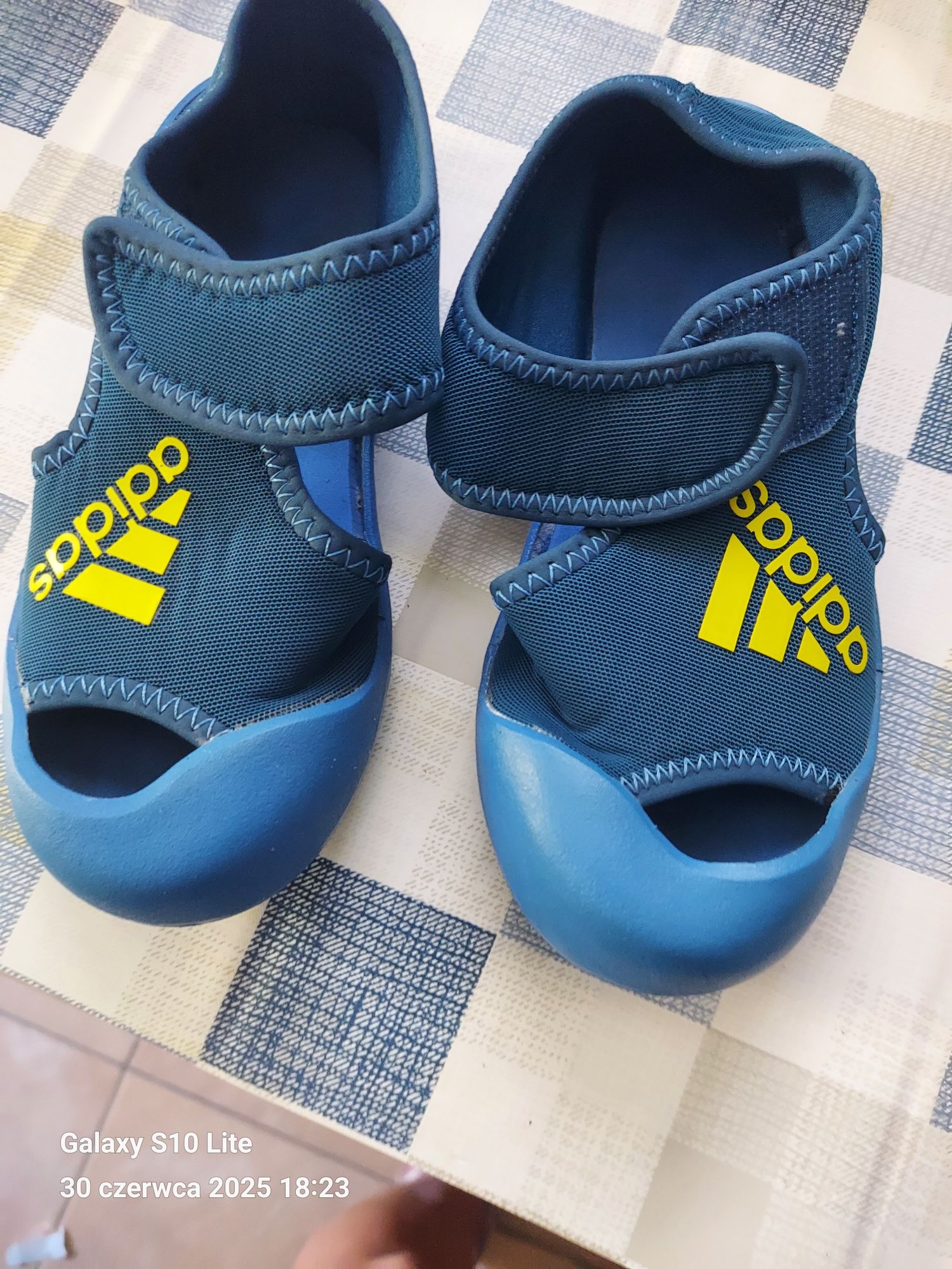 Sandały Adidas 28