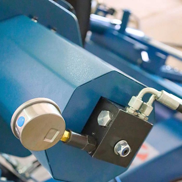 Montażownica ciężarowa 14-26″ do kół automatyczna MellPro