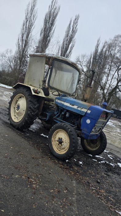 Ciągnik Rolniczy Ford 2000