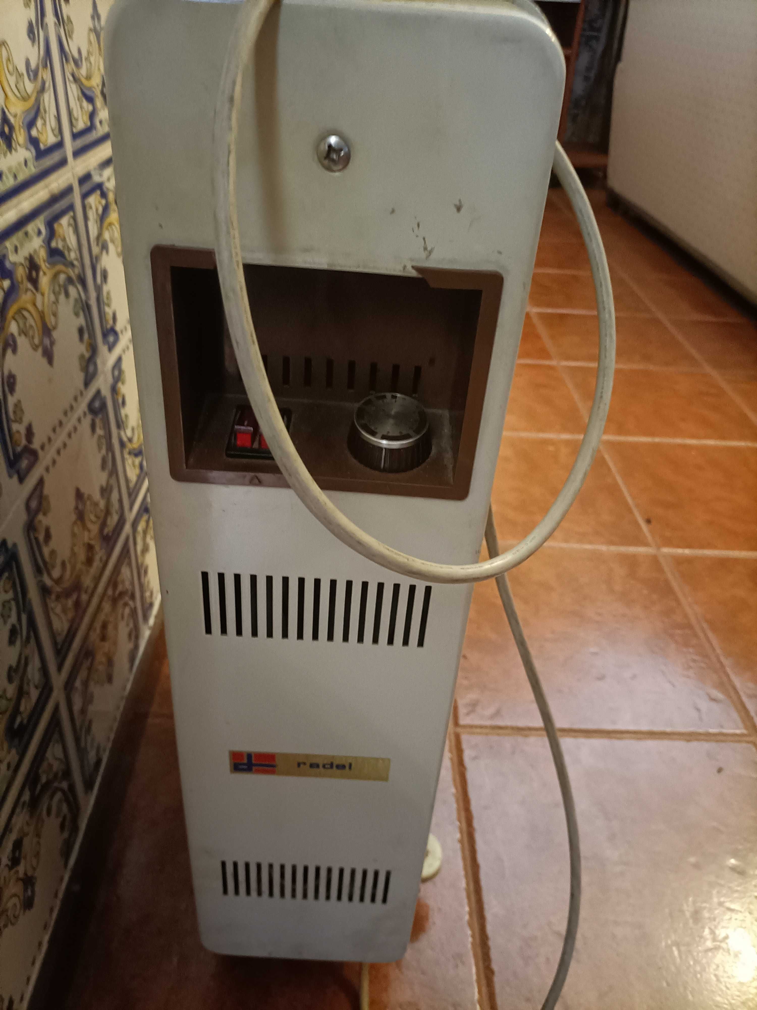 Aquecedor a óleo