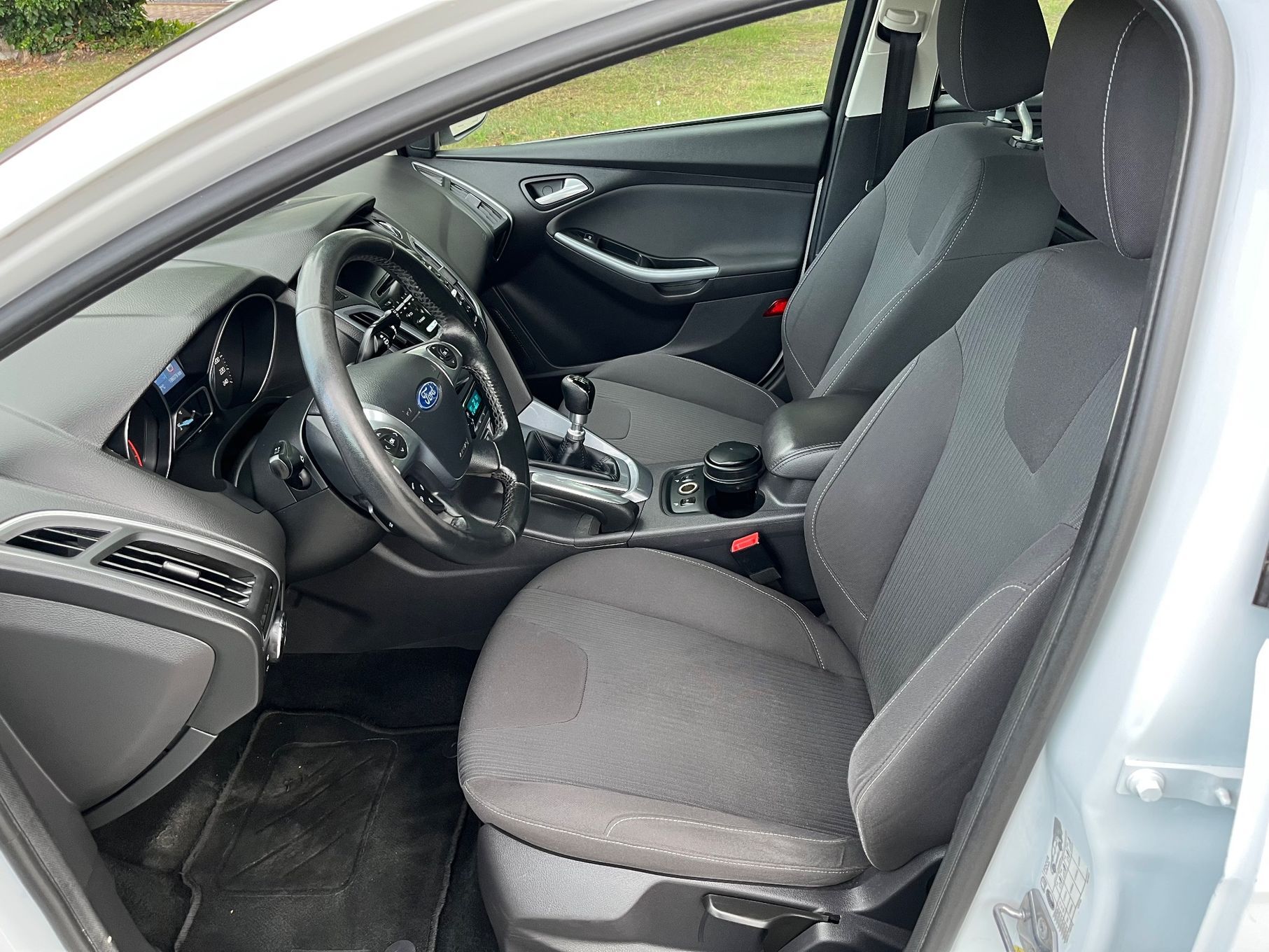 Ford Focus 1,6-115KM TITANIUM Pierwszy właściciel Stan Bardzo dobry