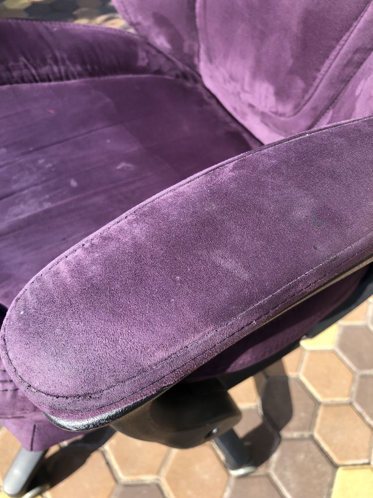 Крісло офісне фіолетове