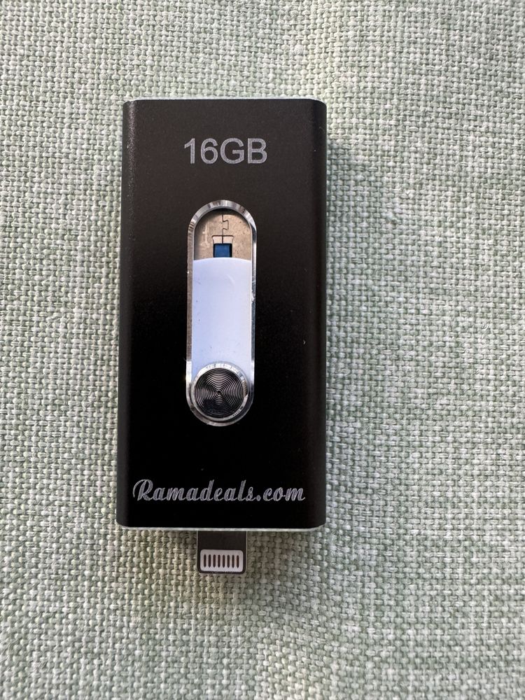 Pen Drive com 2 entada - lightning e usb.