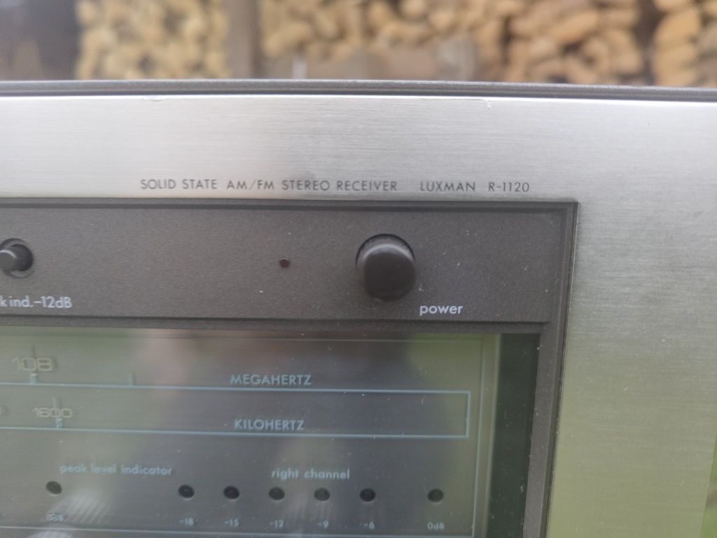 Luxman R-1120 amplituner 120WRMS x2 monster.