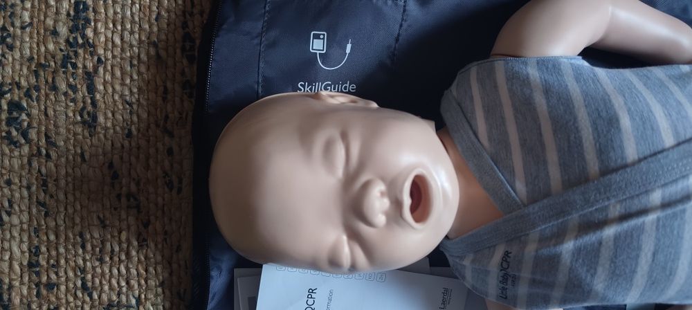 Wynajem fantoma do resuscytacji - Laerdal Little baby QCPR