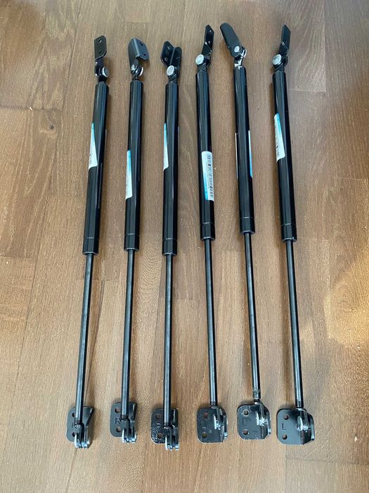 Амортизатор (стойка) кришки багажника (капота)