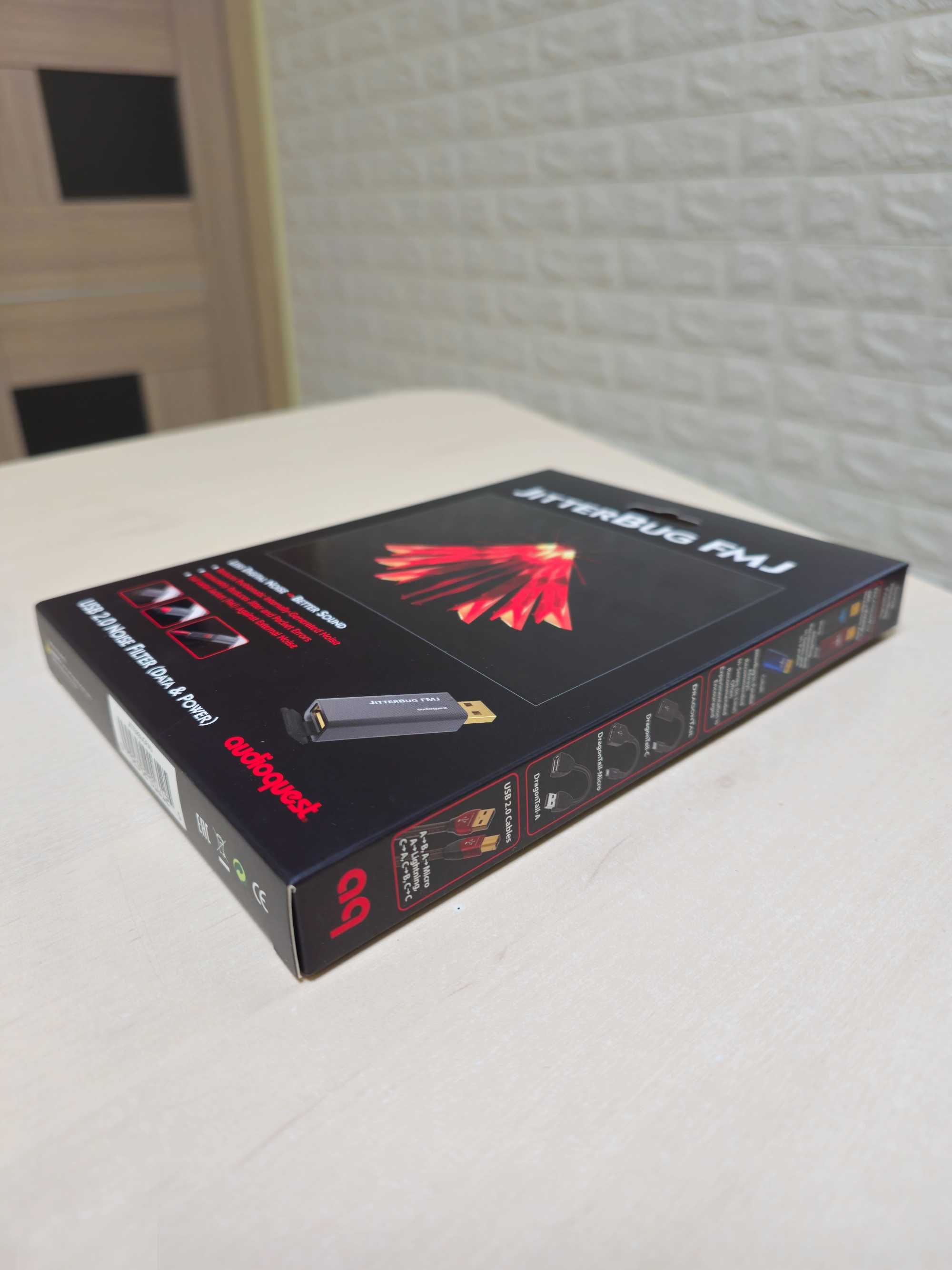 AudioQuest JitterBug FMJ USB 2.0 Фільтр шумів даних та живлення