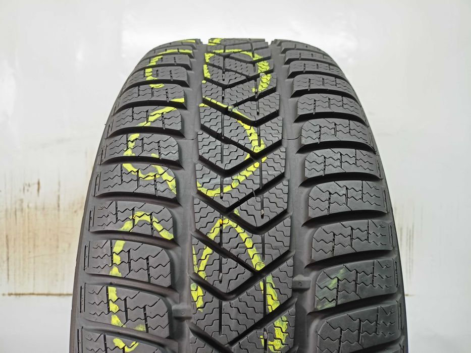 Pirelli SottoZero 3 225/50/17 2018r. 98V 7,6mm (3034)